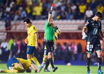 André Jardine, admitió que le causó molestia el arbitraje tras la polémica marcación con el portero del Pachuca