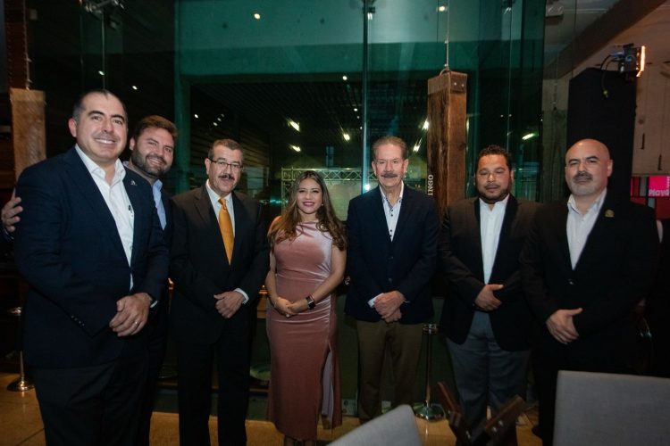 Playa del Carmen y Baja California consolidan alianzas empresariales en el Tianguis Turístico de México 2025