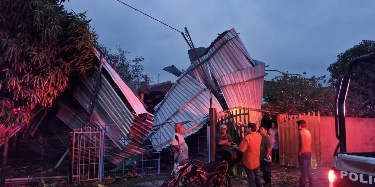 Lluvias del Frente Frío No. 42 afectan a Centro, Tacotalpa y Macuspana