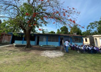 Por ola de calor, ajustan horario escolar en Tabasco: Setab