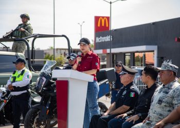 “Aquí queremos vivir en paz”; Estefanía Mercado impulsa programa de desarme en Playa del Carmen