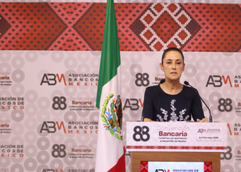 Claudia Sheinbaum urge mayor acceso al crédito para impulsar bienestar y crecimiento