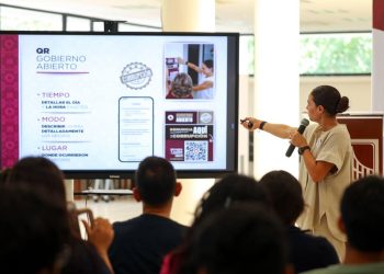 Ana Paty Peralta imparte ponencia magistral sobre gobierno digital y combate a la corrupción