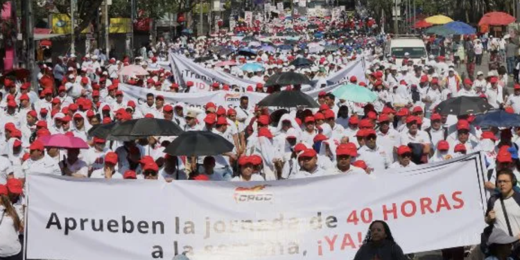 Reviven propuesta de jornada laboral de 40 horas; alertan por impacto en Pymes