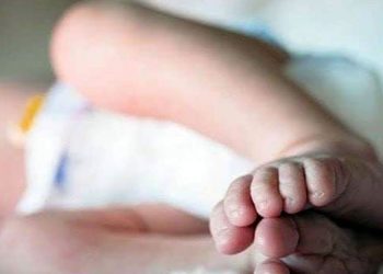 Denuncian trato inhumano y negligencia en el Hospital del Niño; menor podría perder un dedo