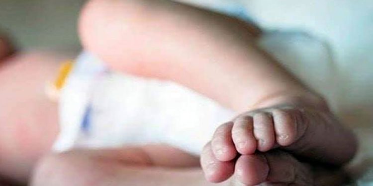 Denuncian trato inhumano y negligencia en el Hospital del Niño; menor podría perder un dedo