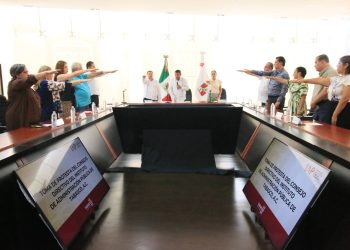 May toma protesta a Juan Molina como presidente del IAP Tabasco