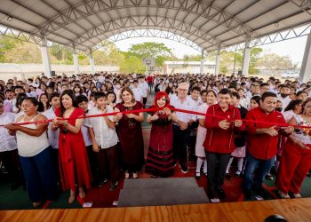 CONTINÚAN LAS MEJORAS A LA INFRAESTRUCTURA EDUCATIVA; LAYDA SANSORES, INAUGURÓ EL DOMO DE LA CANCHA DE LA SECUNDARIA TÉCNICA 27