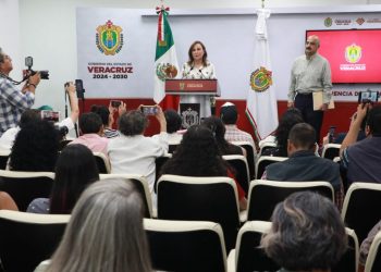 Atiende PC 10 incendios forestales; siete ya están controlados: Gobernadora
