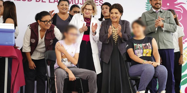 CDMX entregará copas menstruales a estudiantes de primaria y secundaria