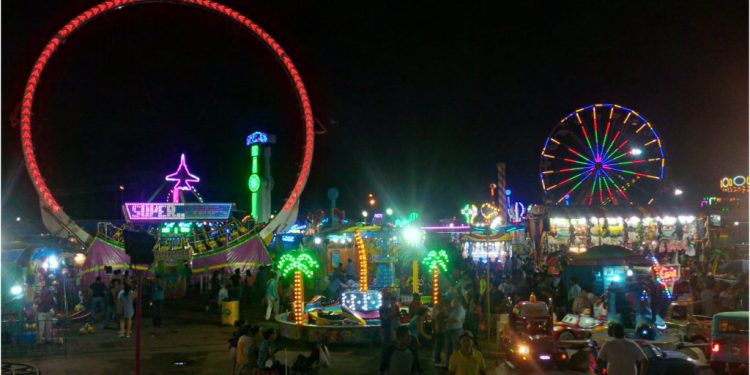 Denuncian robo hormiga en tarjetas de recarga en juegos mecánicos de la Feria Tabasco