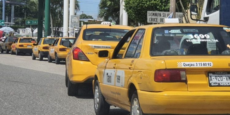 Taxis Amarillos: Hasta junio el plazo para retirar unidades Tsuru de circulación