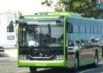 Veracruz firma compra de camiones híbridos Ulúa