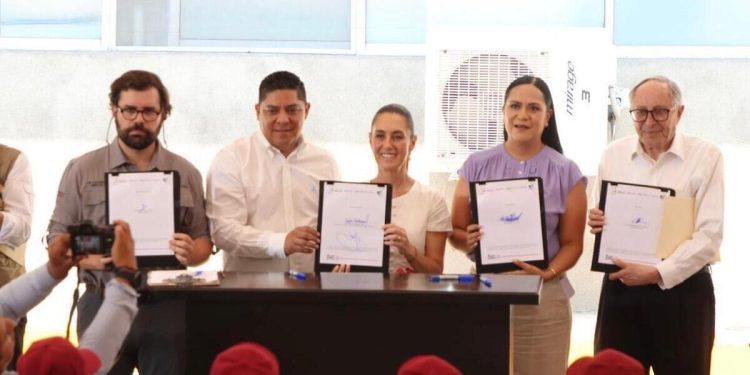 IMSS y Bienestar firman convenio para llevar salud Casa por Casa