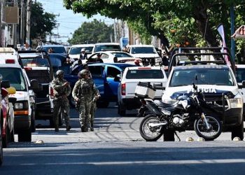 Enfrentamiento armado en Boca del Río deja saldo de dos agentes de la FGR muertos