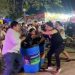 Jóvenes protagonizan pelea en la Feria Tabasco 2025; video se vuelve viral