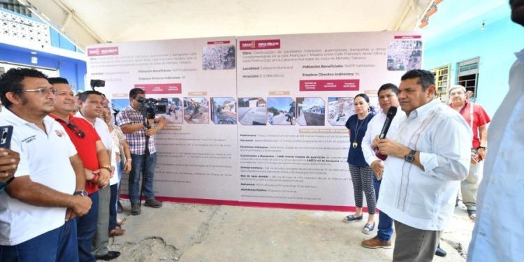 Supervisa Javier May obras de pavimentación en Jalpa de Méndez; invierten 23.7 millones de pesos