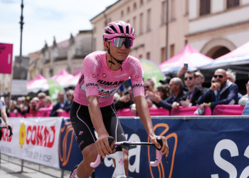 Isaac Del Toro mantiene la maglia rosa tras la etapa 18 del Giro de Italia