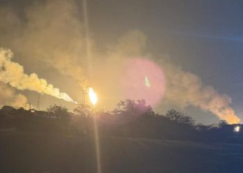 Temor en Ciudad Pemex, Macuspana, por intenso mechón y fuerte estruendo durante la madrugada