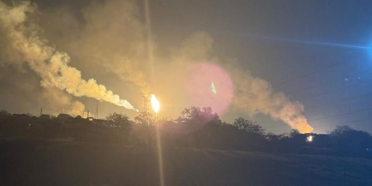 Temor en Ciudad Pemex, Macuspana, por intenso mechón y fuerte estruendo durante la madrugada