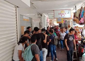 Trabajadores de tienda en el Centro Histórico logran compensación adicional por reparto de utilidades