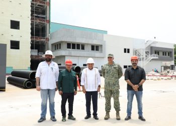Javier May supervisa construcción del nuevo Hospital de Alta Especialidad en Cárdenas