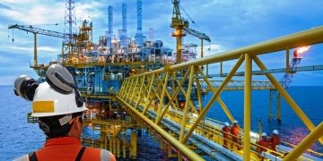 Retiran 83 mdd en inversión petrolera  empresas extranjeras