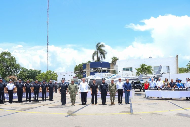 Gobierno de Estefanía Mercado marca un antes y un después en seguridad con histórica entrega de armamento en Playa del Carmen