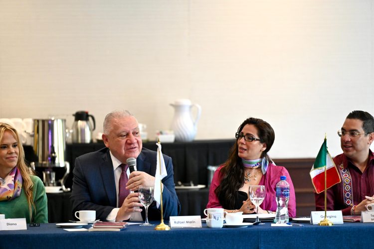 ANAM que encabeza Rafael Marín y la Asociación Nacional de Mujeres Aduaneras, refrendan compromiso con una aduana moderna