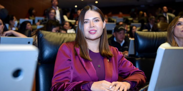 En la Revolución del Bienestar, decimos basta a ese dinero sucio que lastima a nuestro país: Anahí González