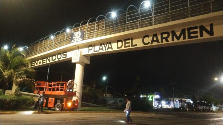 Donde antes había colores partidistas, hoy hay identidad; Estefanía Mercado recupera el alma de Playa del Carmen con el color arena playa