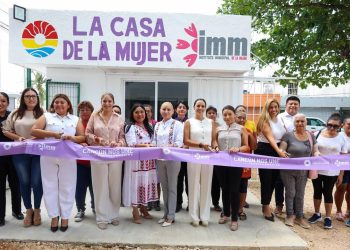 Inaugura Ana Paty peralta “casa de la mujer” en av. Kabah