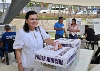 Yolanda Osuna, alcaldesa de Centro, participa en la histórica Elección Judicial 2025