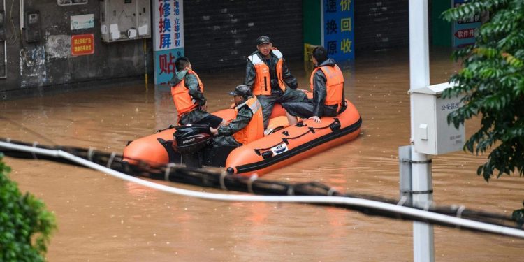 Inundaciones en el centro y sur de China dejan al menos tres muertos y miles de evacuados