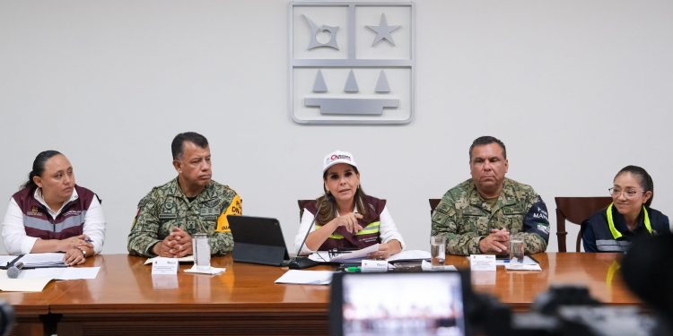 Confirma Mara Lezama saldo blanco en Chetumal en acciones coordinadas por onda tropical