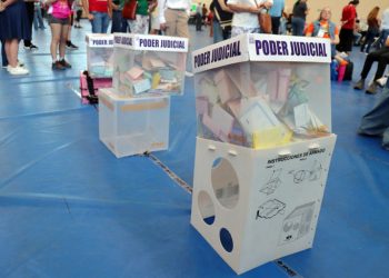 Escasa participación marca la histórica elección judicial en México