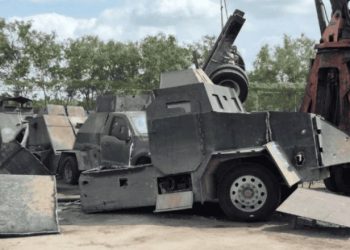 FGR destruye 15 vehículos “monstruo” con blindaje artesanal en Tamaulipas