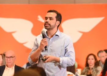 Álvarez Máynez contempla posible alianza entre MC y PAN rumbo a 2027