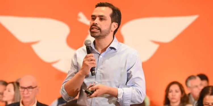 Álvarez Máynez contempla posible alianza entre MC y PAN rumbo a 2027