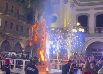 Arranca el Carnaval de Veracruz 2025 con la tradicional Quema del Mal Humor