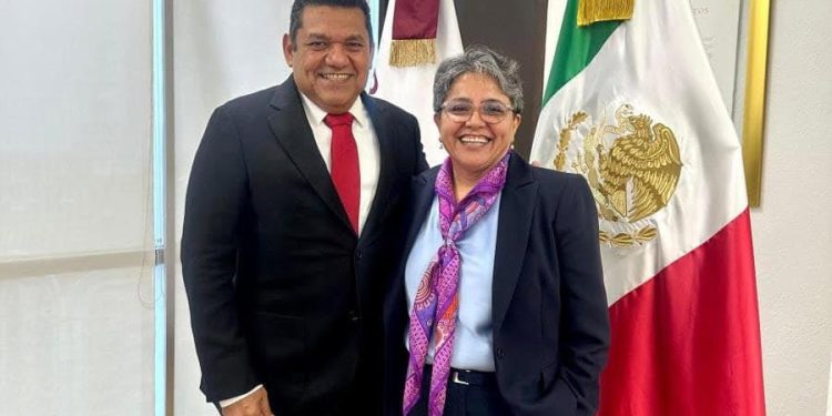 Javier May se reúne con Raquel Buenrostro en CDMX para fortalecer coordinación anticorrupción