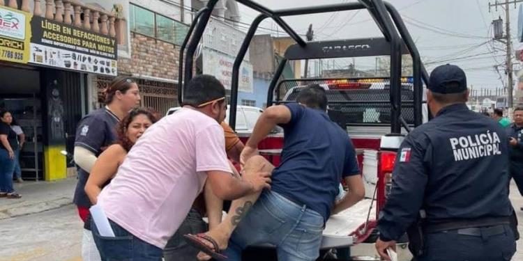 Balean a comerciante en pleno centro de Nacajuca, a metros del Palacio Municipal
