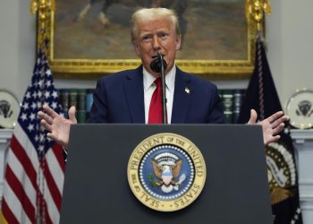 Casa Blanca justifica envío de tropas a Los Ángeles sin aval de Newsom; Trump intensifica retórica contra migrantes