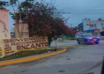 Hallan cuerpo sin vida frente a fraccionamiento en Cárdenas