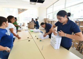 Inicia UJAT aplicación de examen a más de 12 mil aspirantes; solo hay 7 mil espacios disponibles