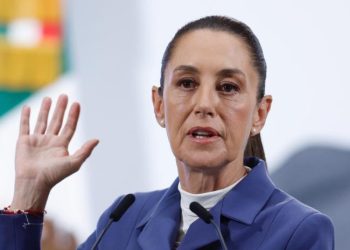 Sheinbaum califica como “injusto” el posible impuesto a remesas en EE.UU. y defiende a migrantes mexicanos