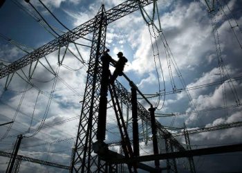 Titular de CFE estará en Tabasco este viernes; gobernador presentará plan para mantenimiento de red eléctrica