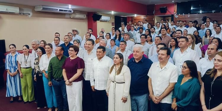 «Tabasco está de pie y está avanzando”: Javier May al celebrar un año de su triunfo electoral
