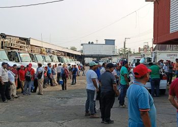 Trabajadores de recolección de basura en Centro se declaran de brazos caídos