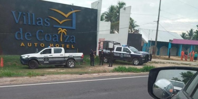 Hallan cabeza humana frente a motel en la carretera Coatzacoalcos–Villahermosa